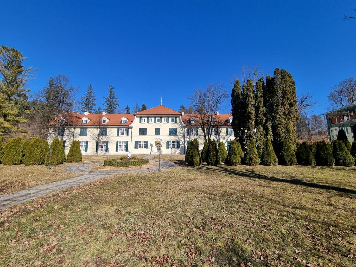 Apartma Vrtnica, Vila Golf Rogaška Slatina Extérieur photo